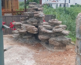 室外假山